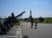 Pri prechádzke voľnými priestranstvami múzea sovietskych zbraní